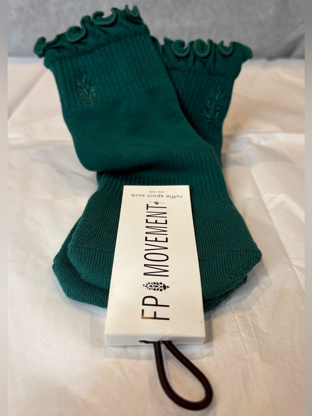 FP Movement Women's Classic Ruffle Socks - Green